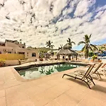 Marina View Cabo San Lucas Condo Less Than 1 Mile To Beach