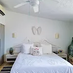 Unit 340- Casa Carina - Expansive Ocean