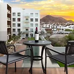 Marea Los Cabos Modern 3 Brd - Prime Location Near Beach & Marina Fast Wifi