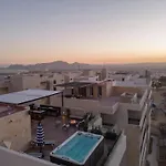 Brand New Luxury Ph With Private Pool And Views