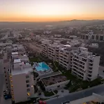 Brand New Luxury Ph With Private Pool And Views
