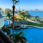 Stunning Views Beach & Lifestyle