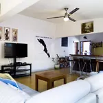 Ocean Tigers Dive House