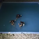 Ocean Tigers Dive House