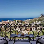 Villa Antigua