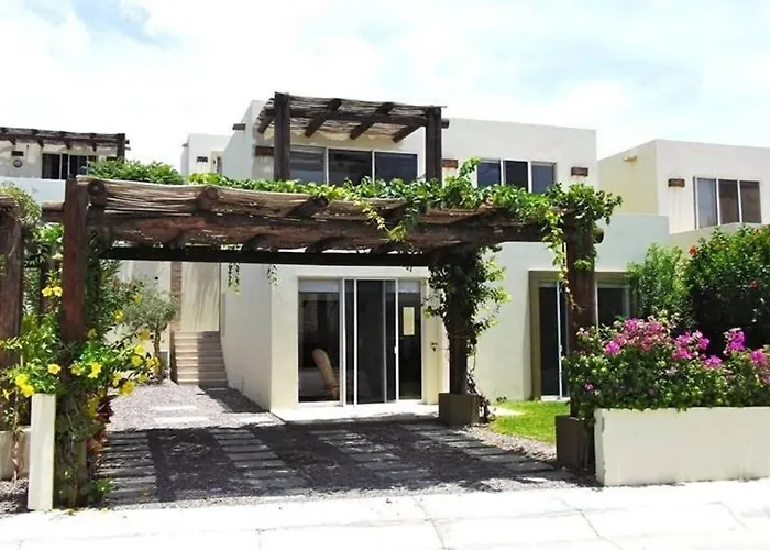 Punta Arena Grape Villa