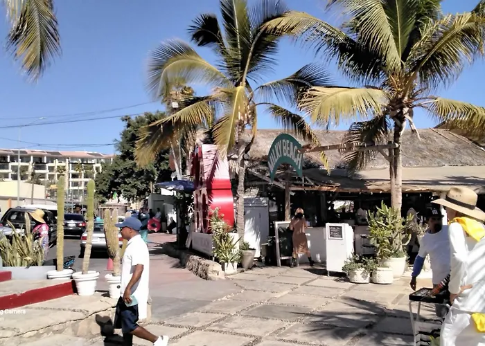 Cabo Bay