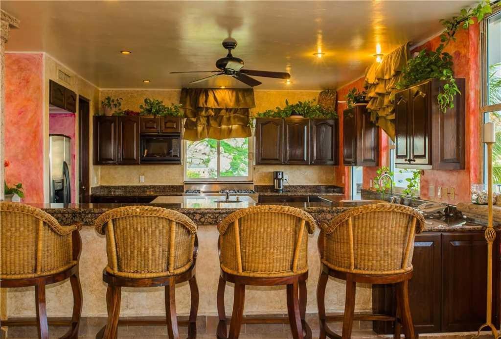 Spacious Cabo For Large Groups Alegria * Cabo San Lucas
