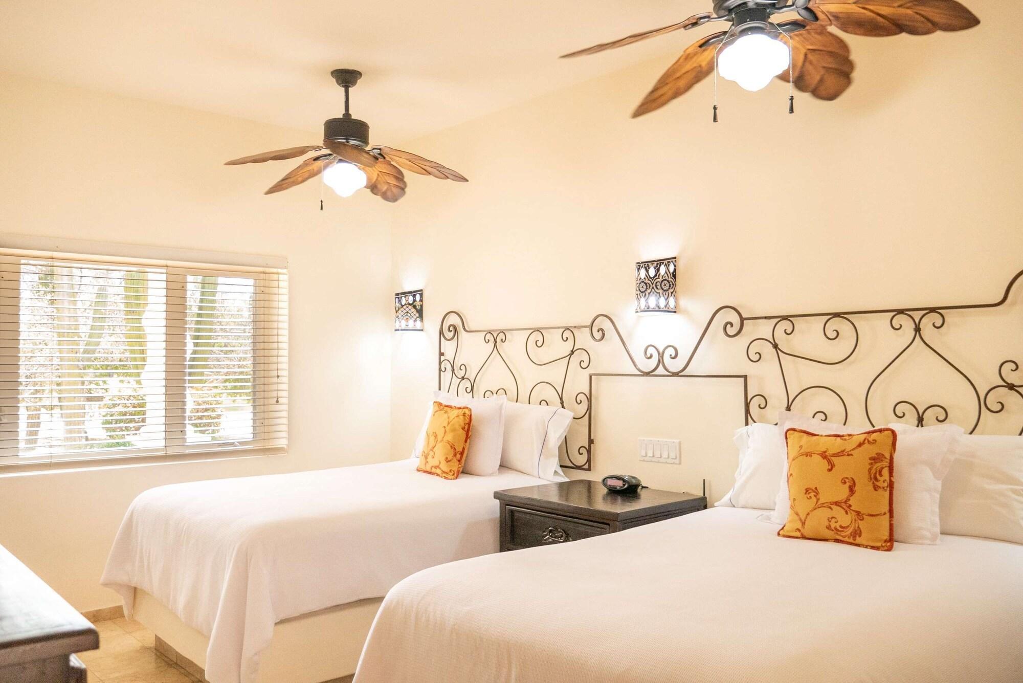 Resort Cabos Golf By Vri 4*