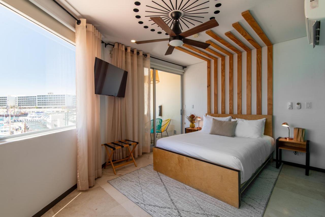 Mayan Monkey Cabos - Social (adults Only)