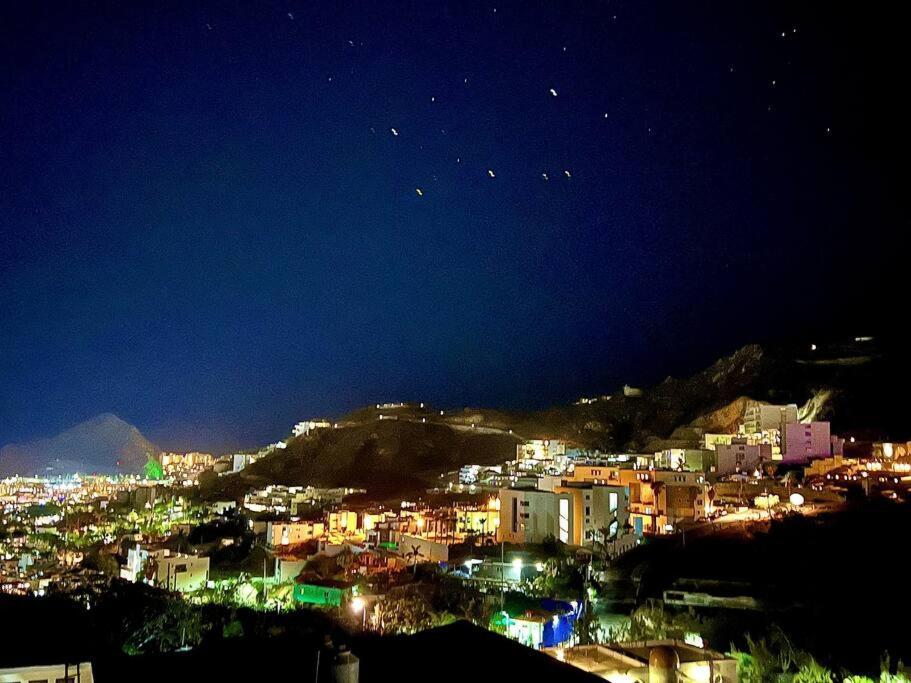 New Deluxe 2br-2bth, 2 King Beds, 1 Gig - Speed Wi-fi, Pool, Huge Patio, Close To The Beach, Marina And Night Life. * Cabo San Lucas