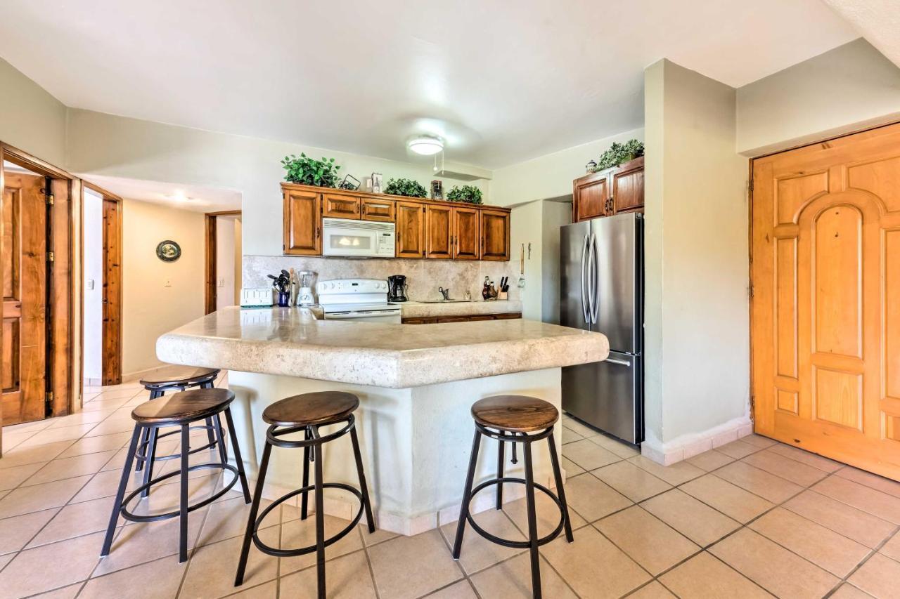 Marina View Less Than 1 Mile To Apartment *