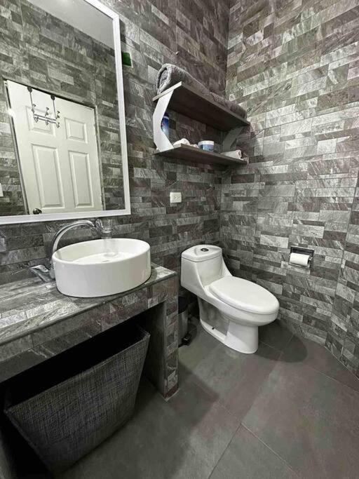 Departamento En 1er Piso 2 Bdr 2bath Tezal Cabo San Lucas