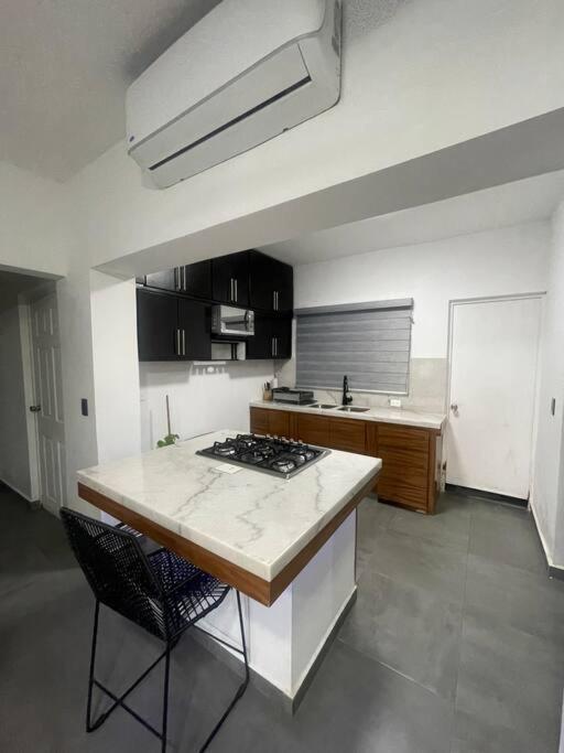 Departamento En 1er Piso 2 Bdr 2bath Tezal * Cabo San Lucas