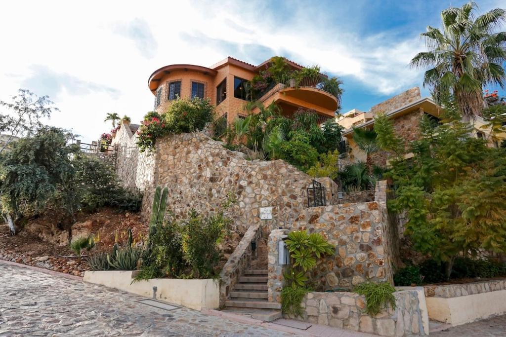 Holiday home Casa Flamingo Cabo Luxurious Home, Spacious In El Pedregal Gated Community