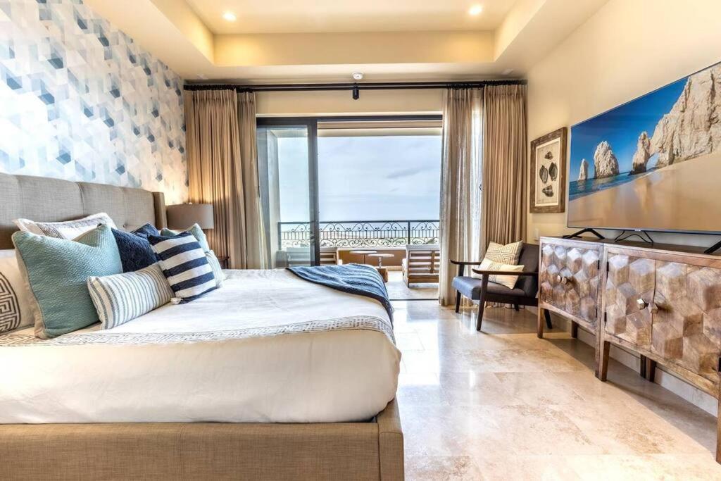 Breathtaking Ocean Views And Access Resorts! * Cabo San Lucas