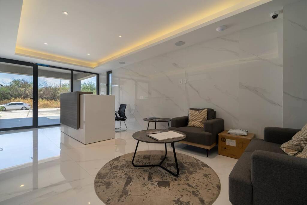 Casa Sueno - Modern, Spacious & Luxurious Brand New Apartment Cabo San Lucas