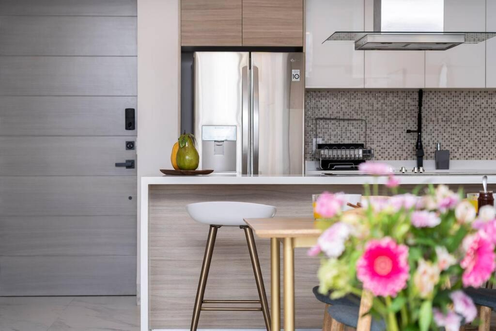 Casa Sueno - Modern, Spacious & Luxurious Brand New Apartment Cabo San Lucas