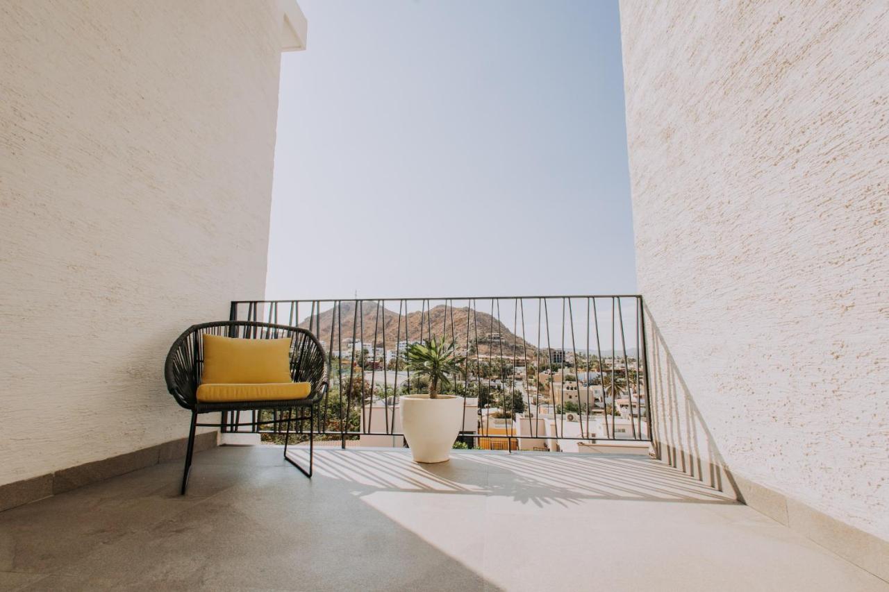 Apartment 605 Tower Downtown Cabo *