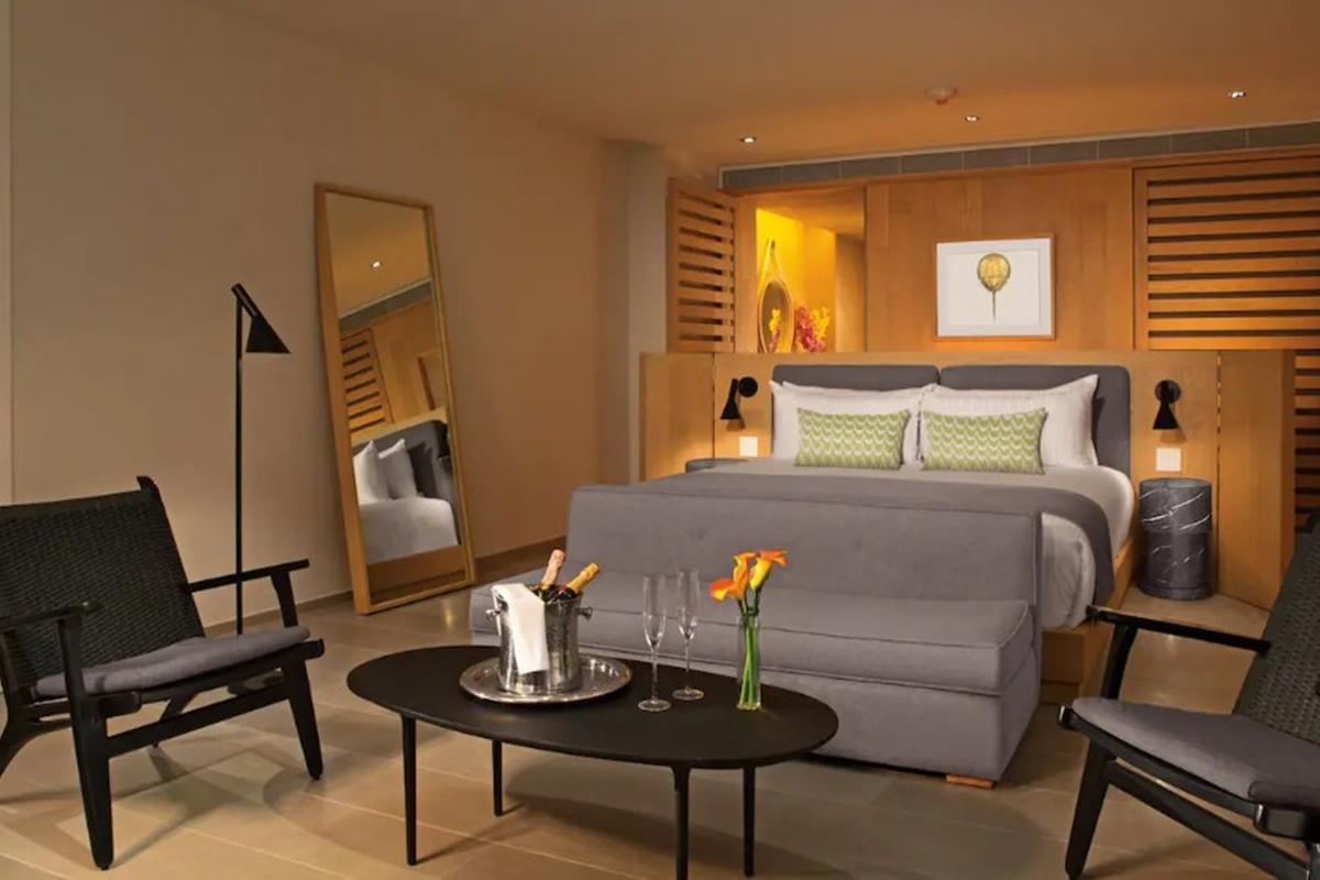 Breathless - Adults Only Resort 5*