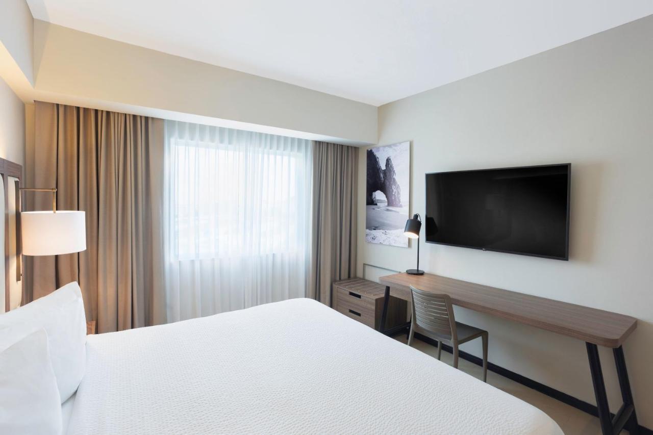Hotel Fairfield By Marriott Cabos