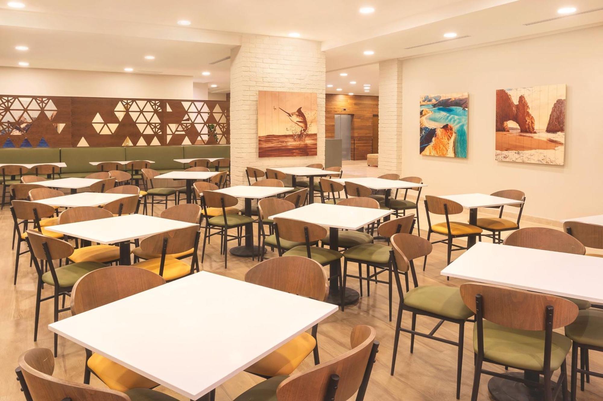 Fairfield By Marriott Cabos