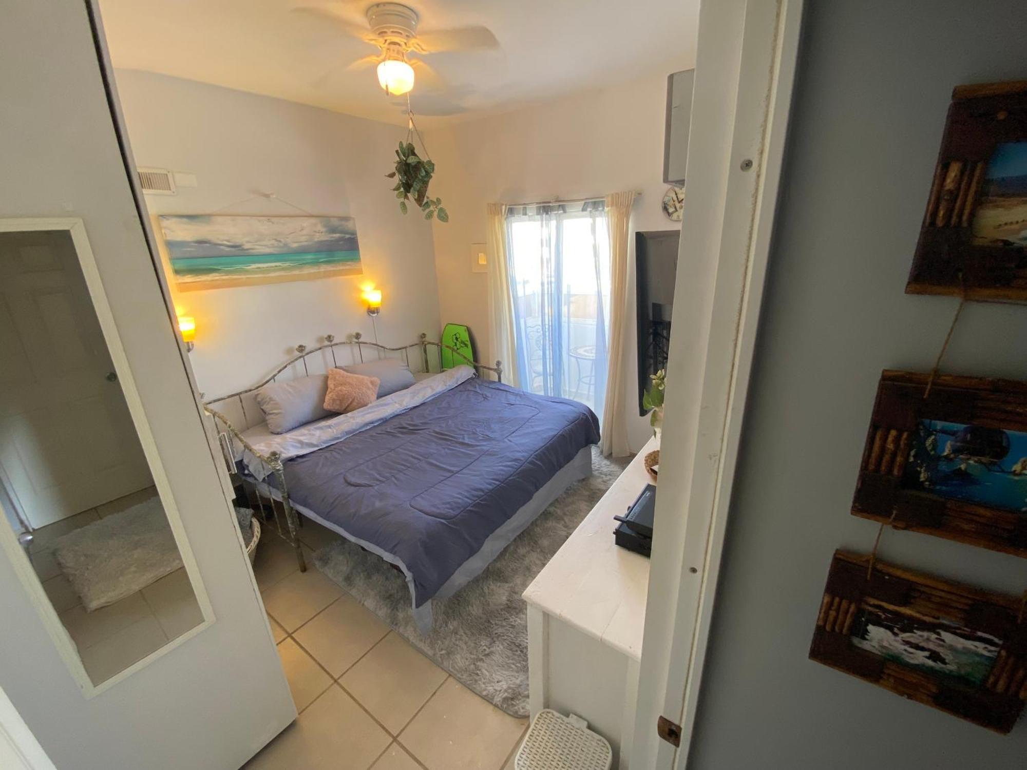 Modern 1-bedroom In