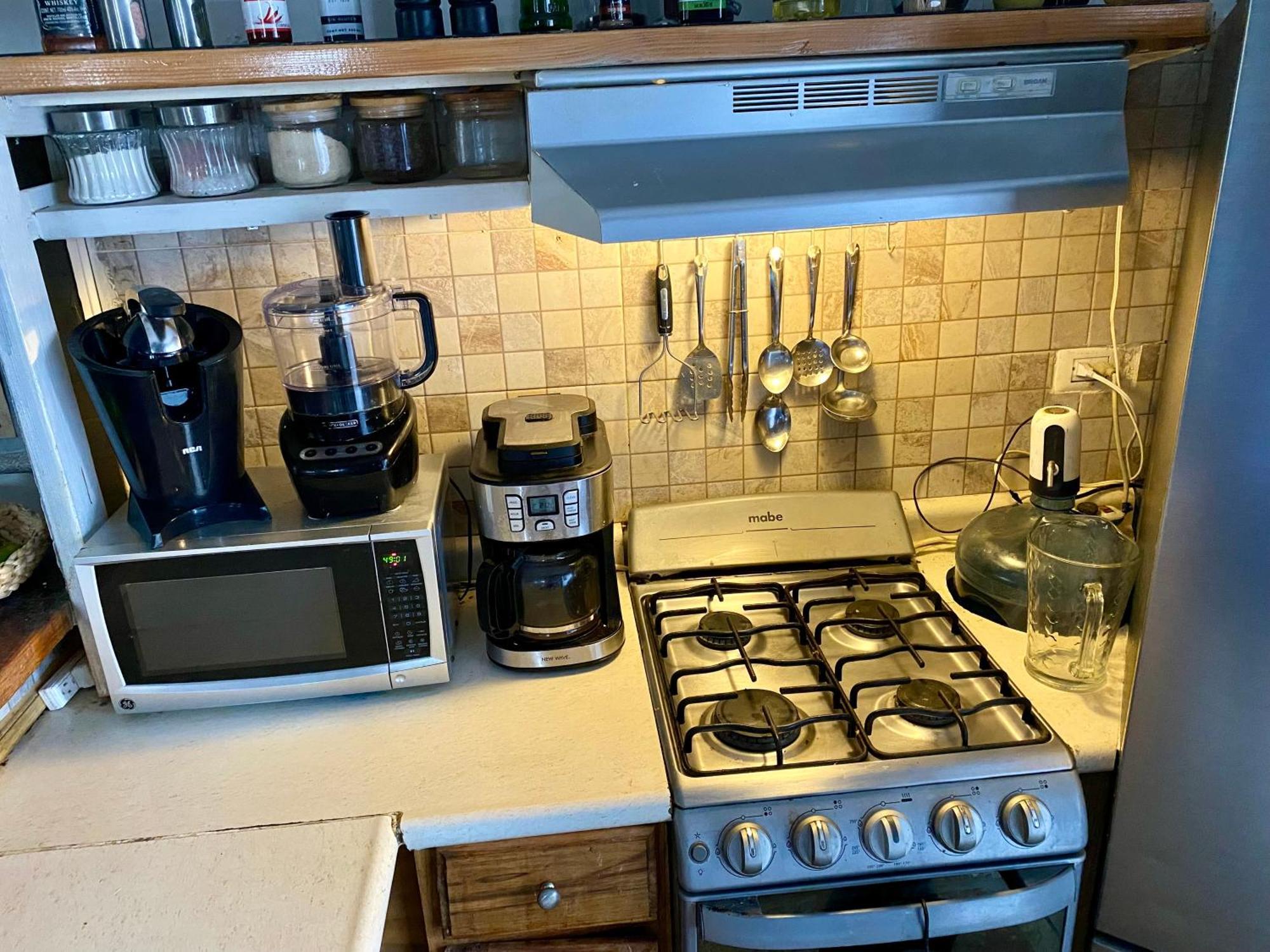 Modern 1-bedroom In Apartment Cabo San Lucas