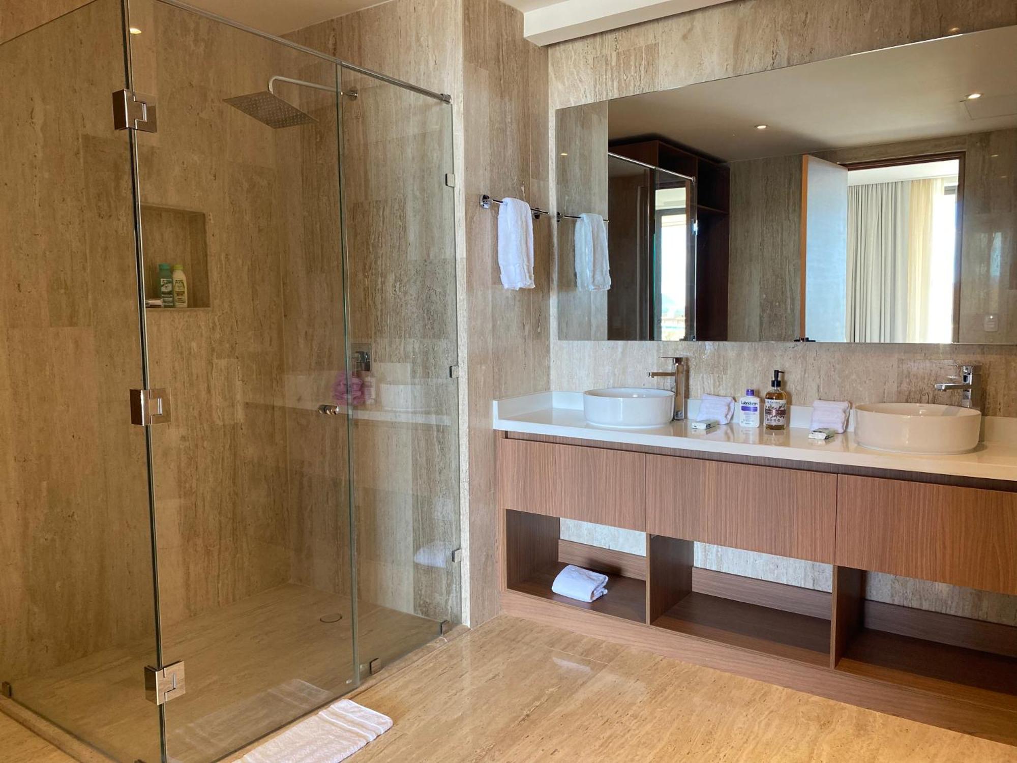 Mistiq Cabos Luxury By Paramo * Cabo San Lucas