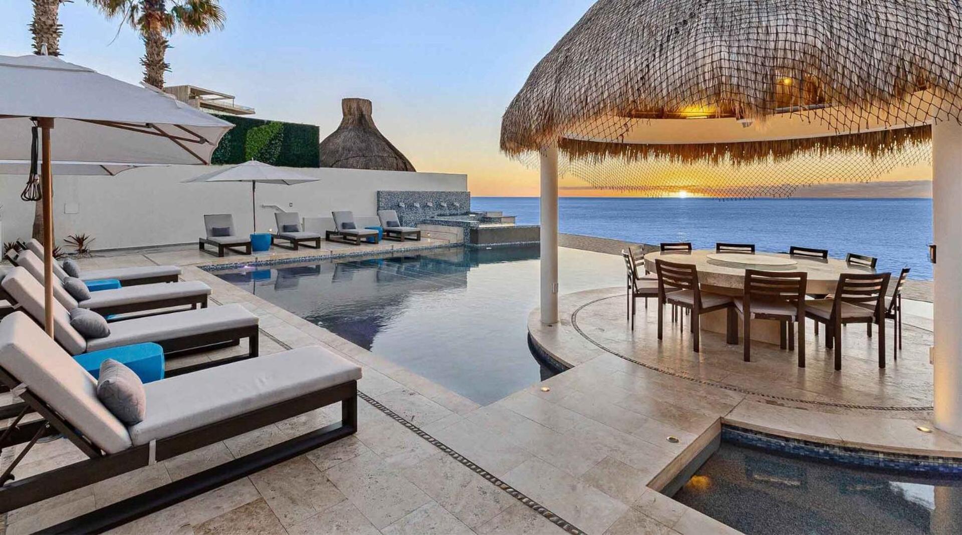 Beachfront With Butler Service, San Jose Del Cabo