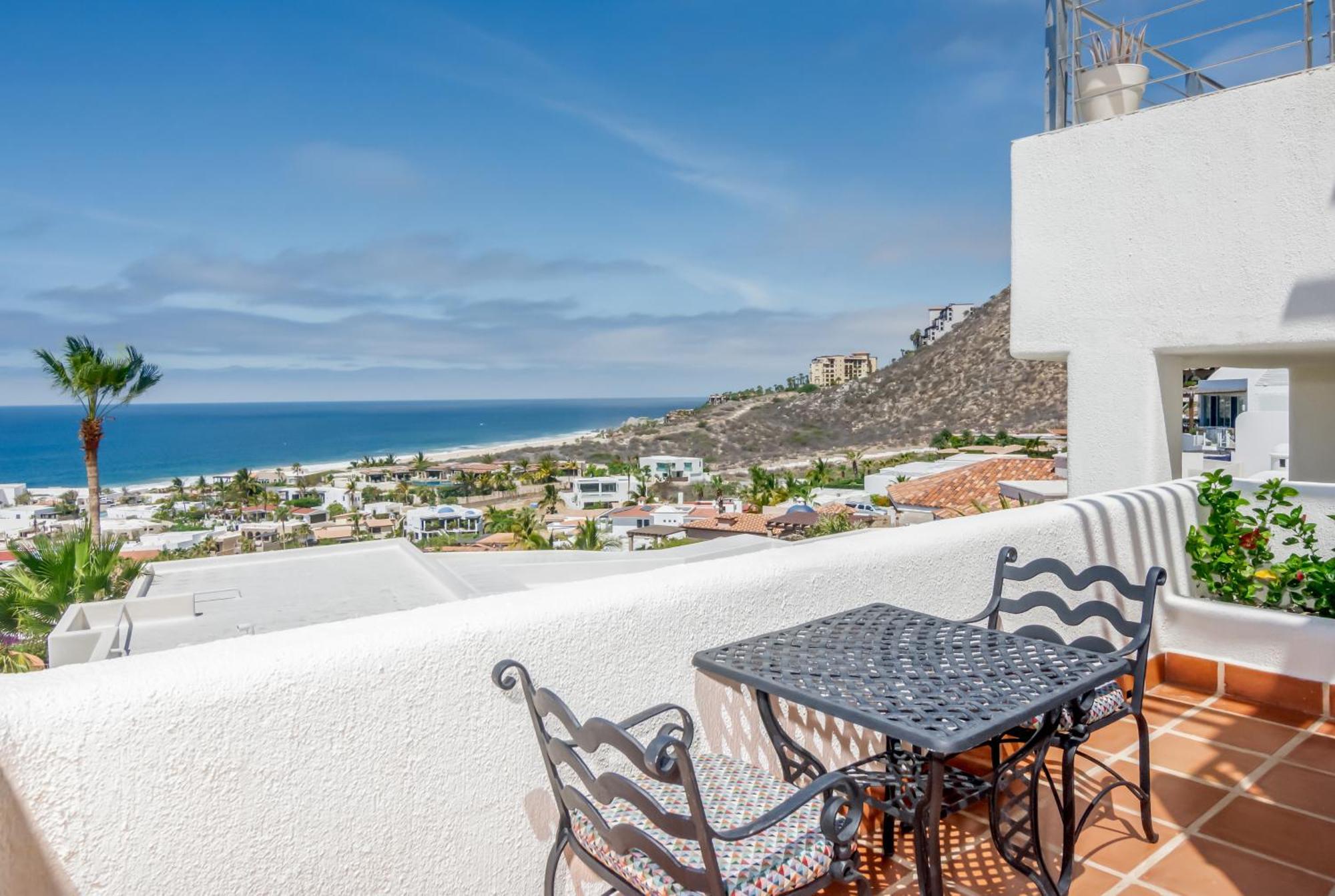 Villa Solnordal With Panoramic Pacific View *