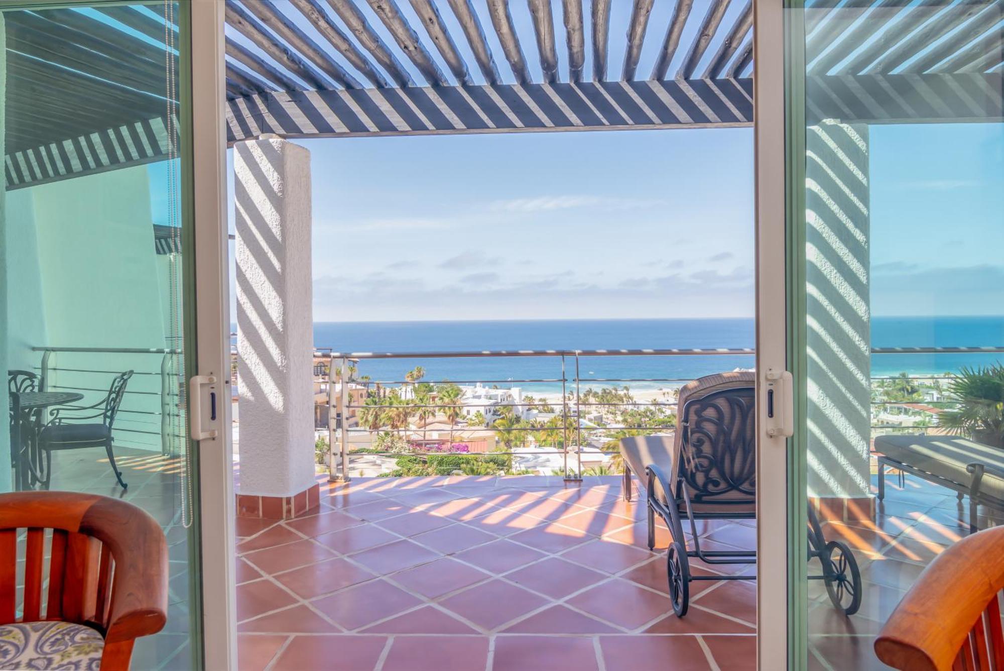 Villa Solnordal With Panoramic Pacific View *