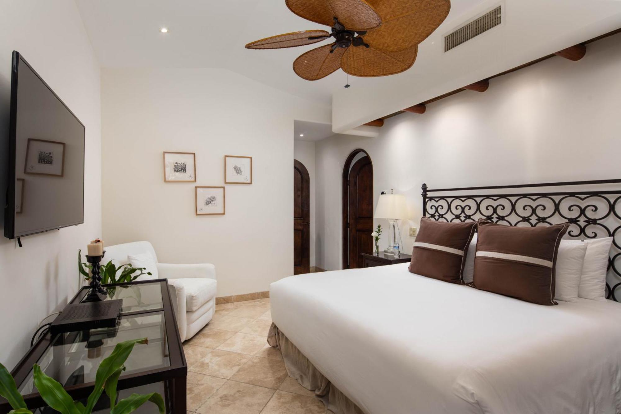 Casa Costa Cabo San Lucas