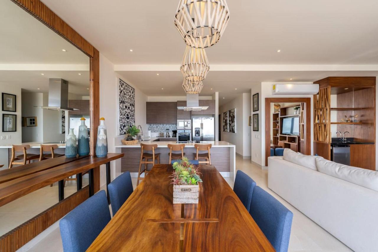 Spectacular New 2br With Bbq And Ocean Views *