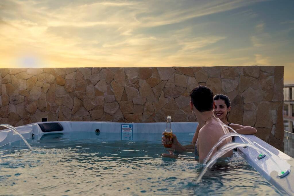 Penthouse With Private Jacuzzi And 4 Bedrooms Apartment Cabo San Lucas