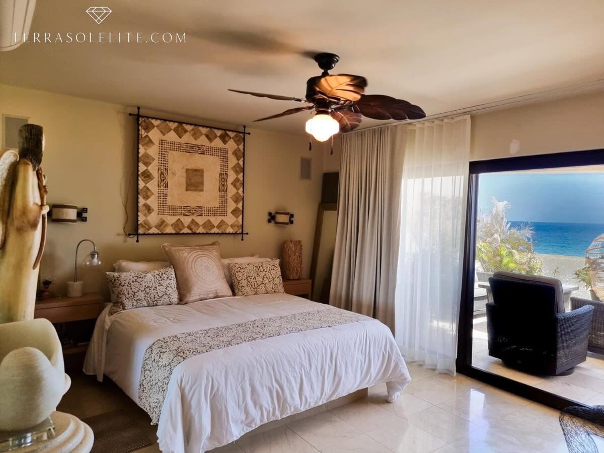 Holiday home Unit 135 - Beachfront Heaven Ocean Front At Terrasol Cabo San Lucas