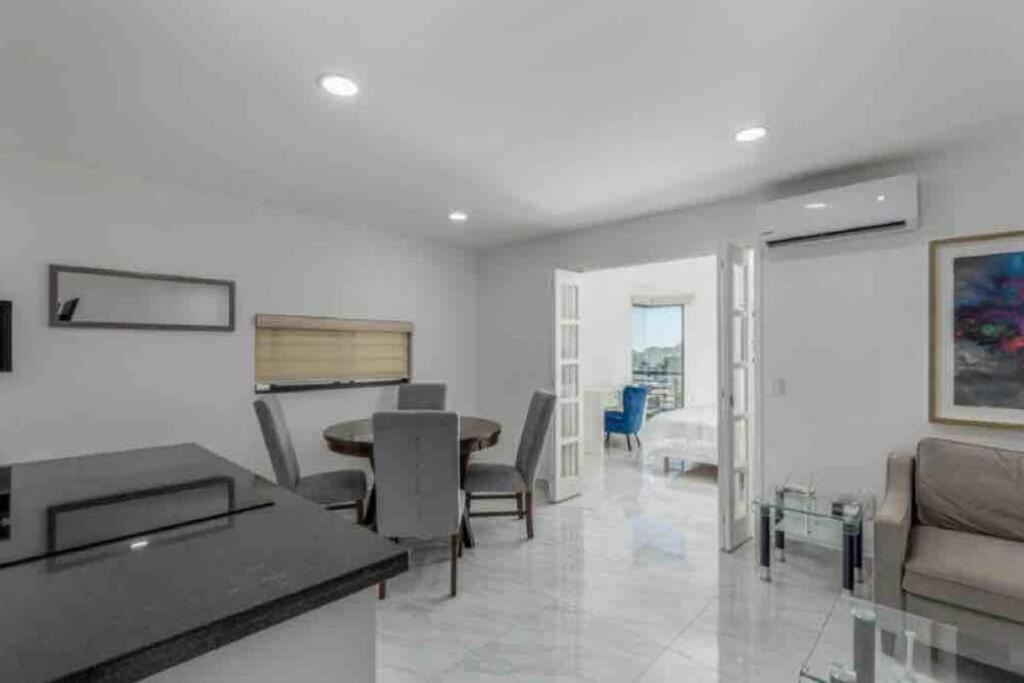 Ocean Views 1-bdrm W-pool *