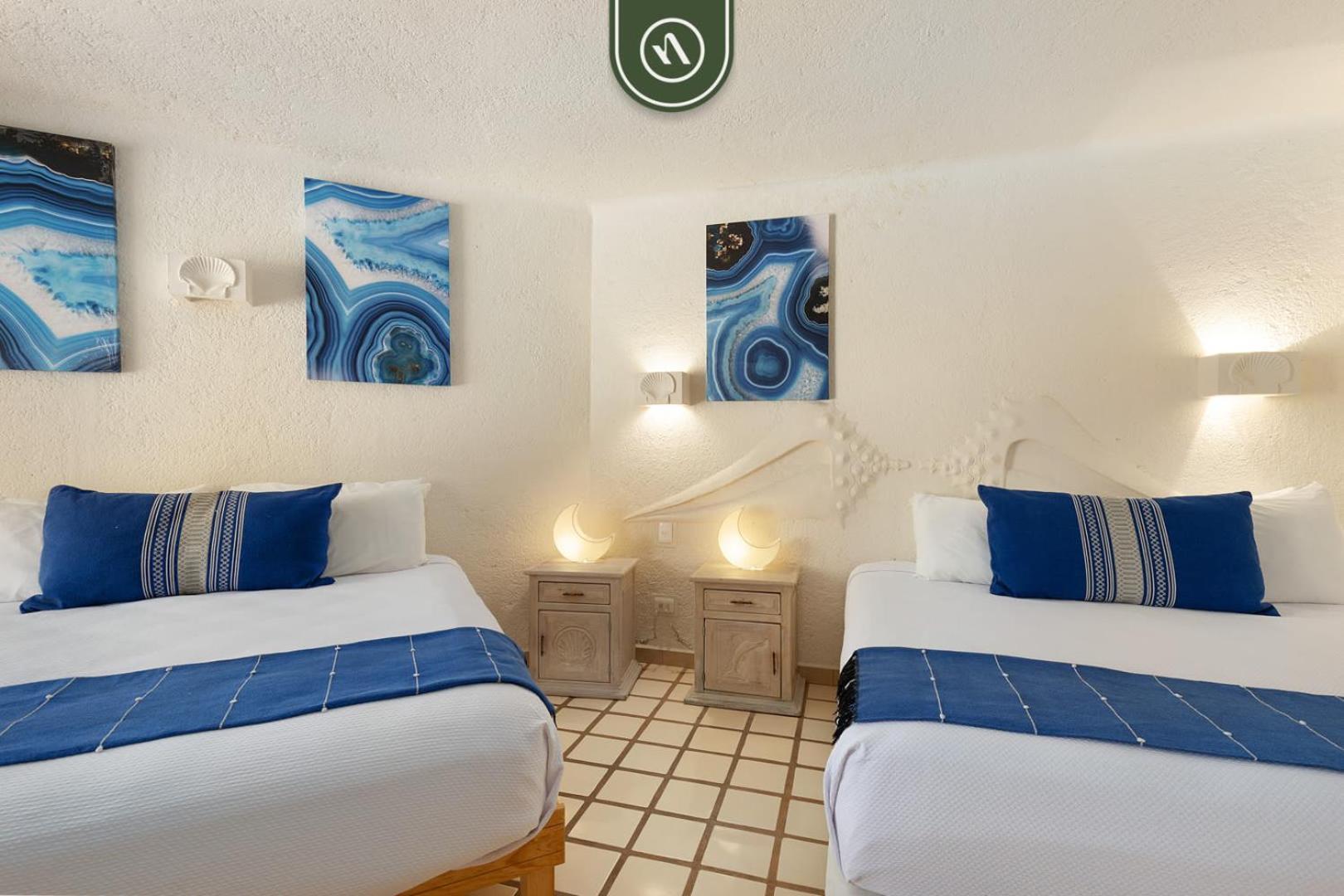 Oceafront 2 Bedroom - Pool - King Beds 3x Apartment