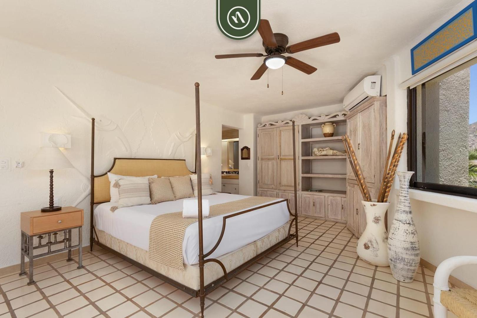 Oceafront 2 Bedroom - Pool - King Beds 3x Apartment
