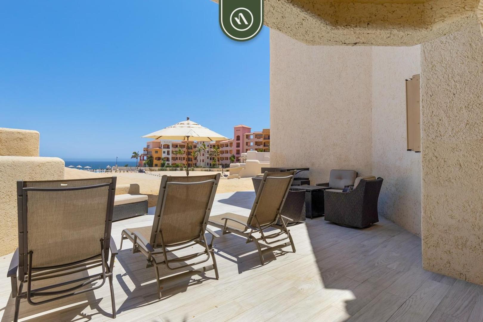 Beachview 3 Bedroom - Oceanfront Pool - *