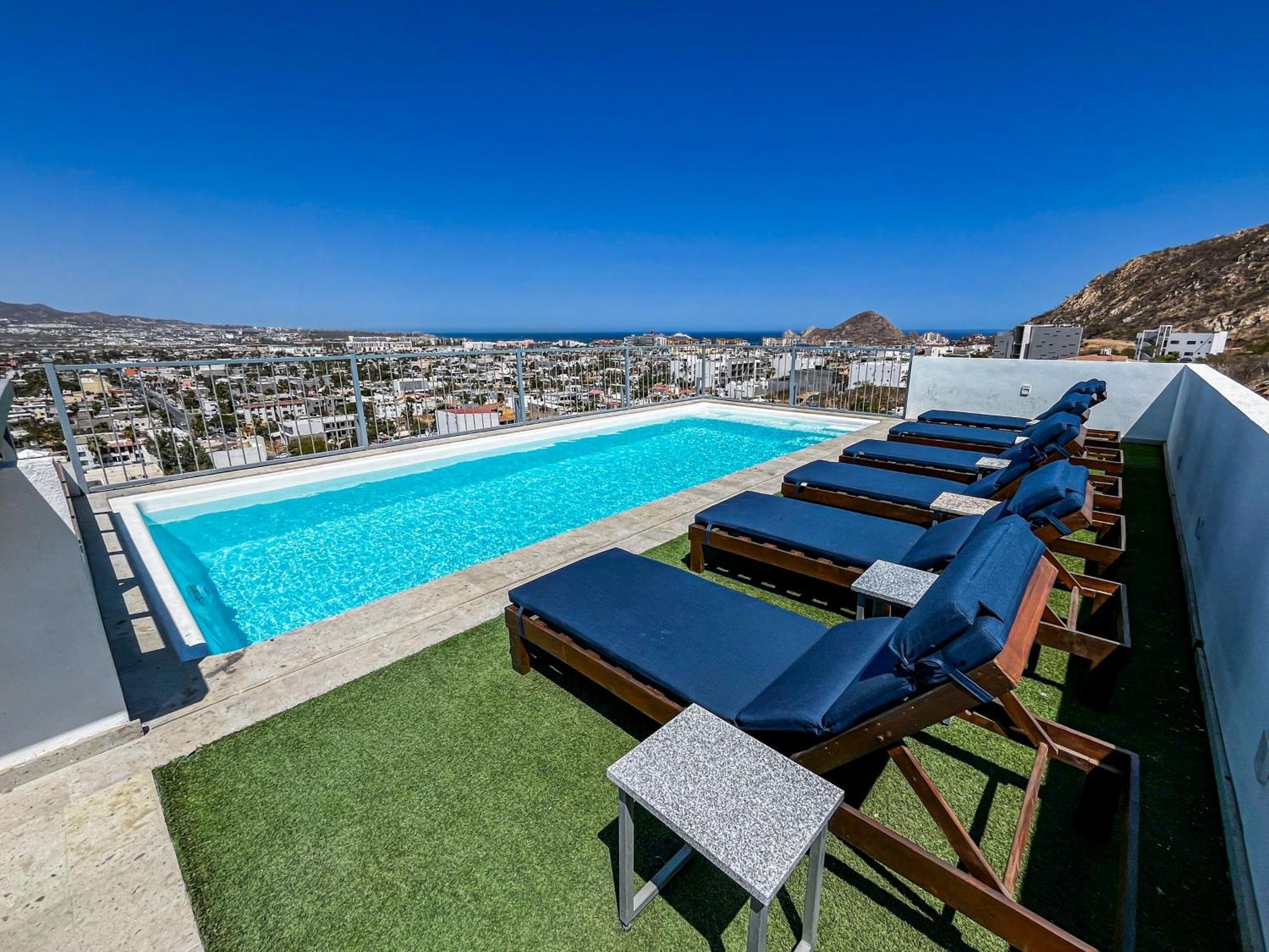 Silverwhite Cabo San Lucas
