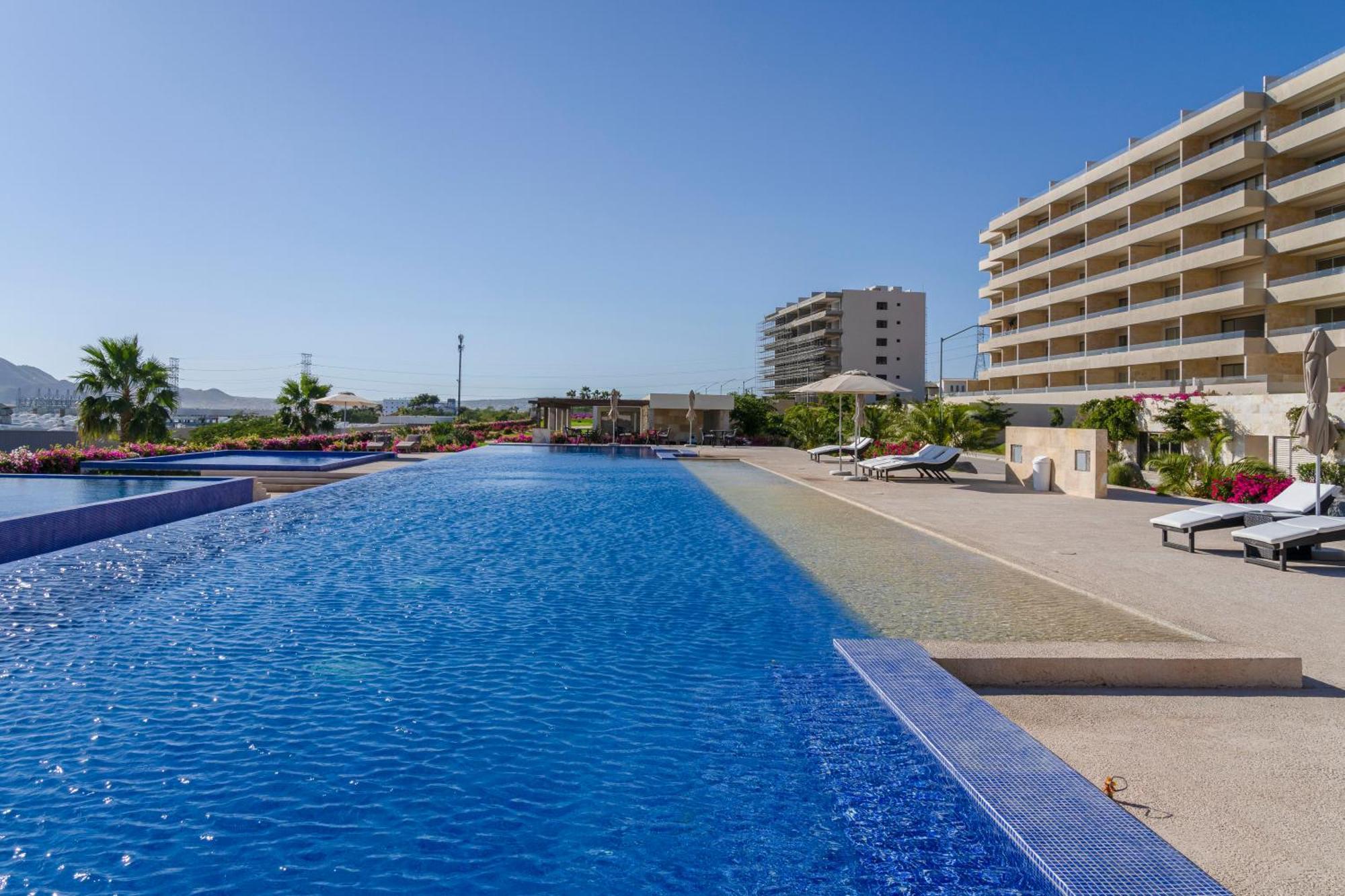 Luxury With Pool, Jacuzzi, And Private Terrace Cabo San Lucas