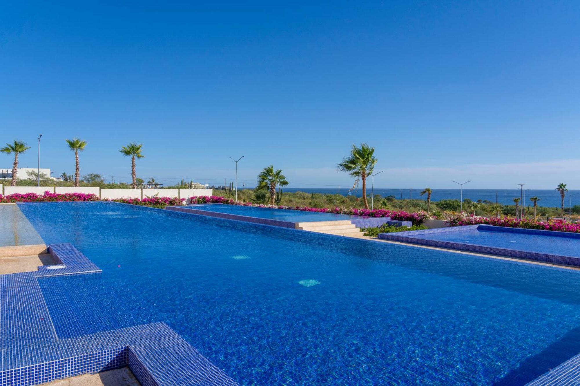 Apartment Luxury With Pool, Jacuzzi, And Private Terrace *