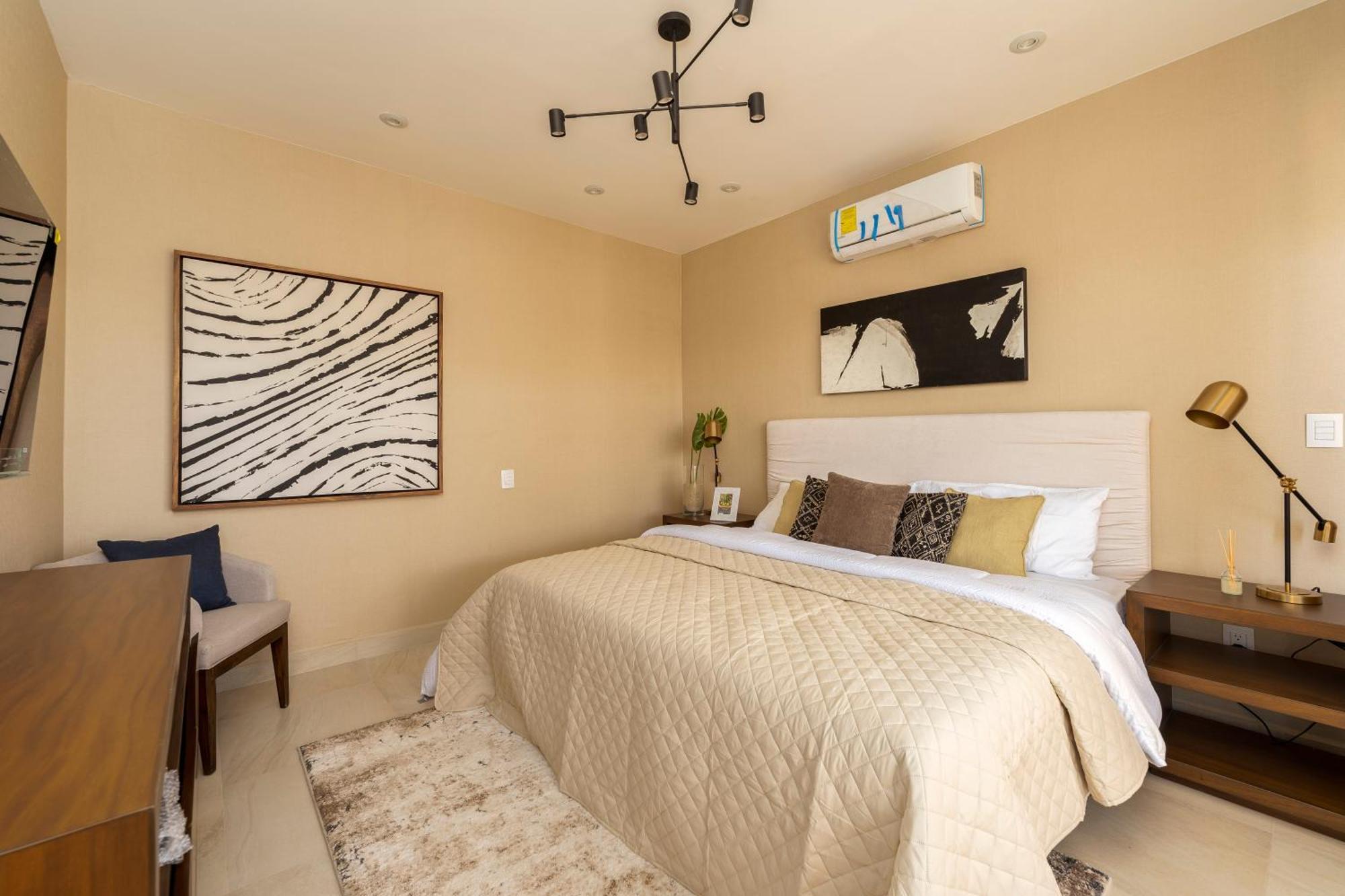 Apartment Brand New Luxury Ph With Private Pool And Views *