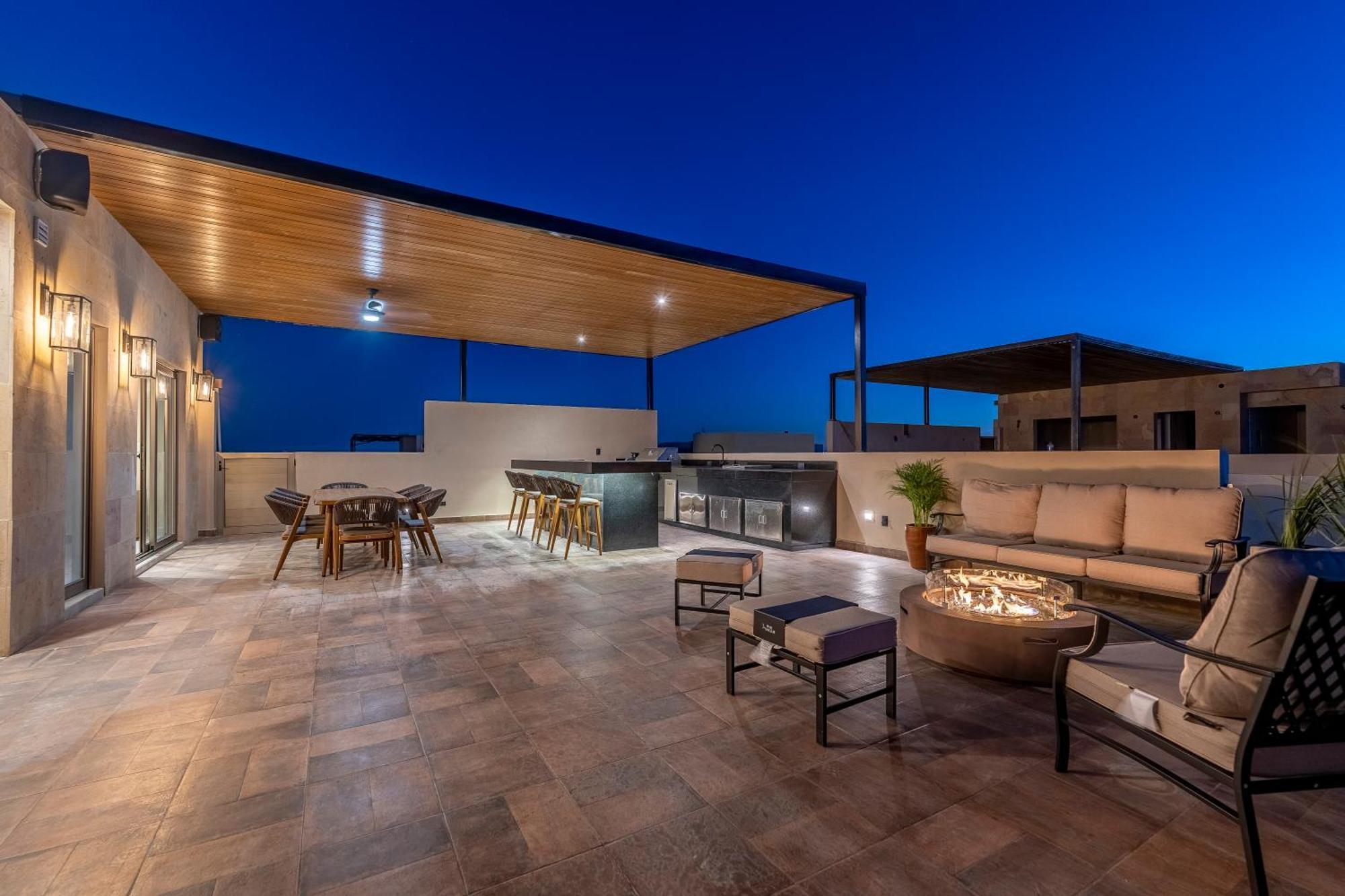 Apartment Brand New Luxury Ph With Private Pool And Views *