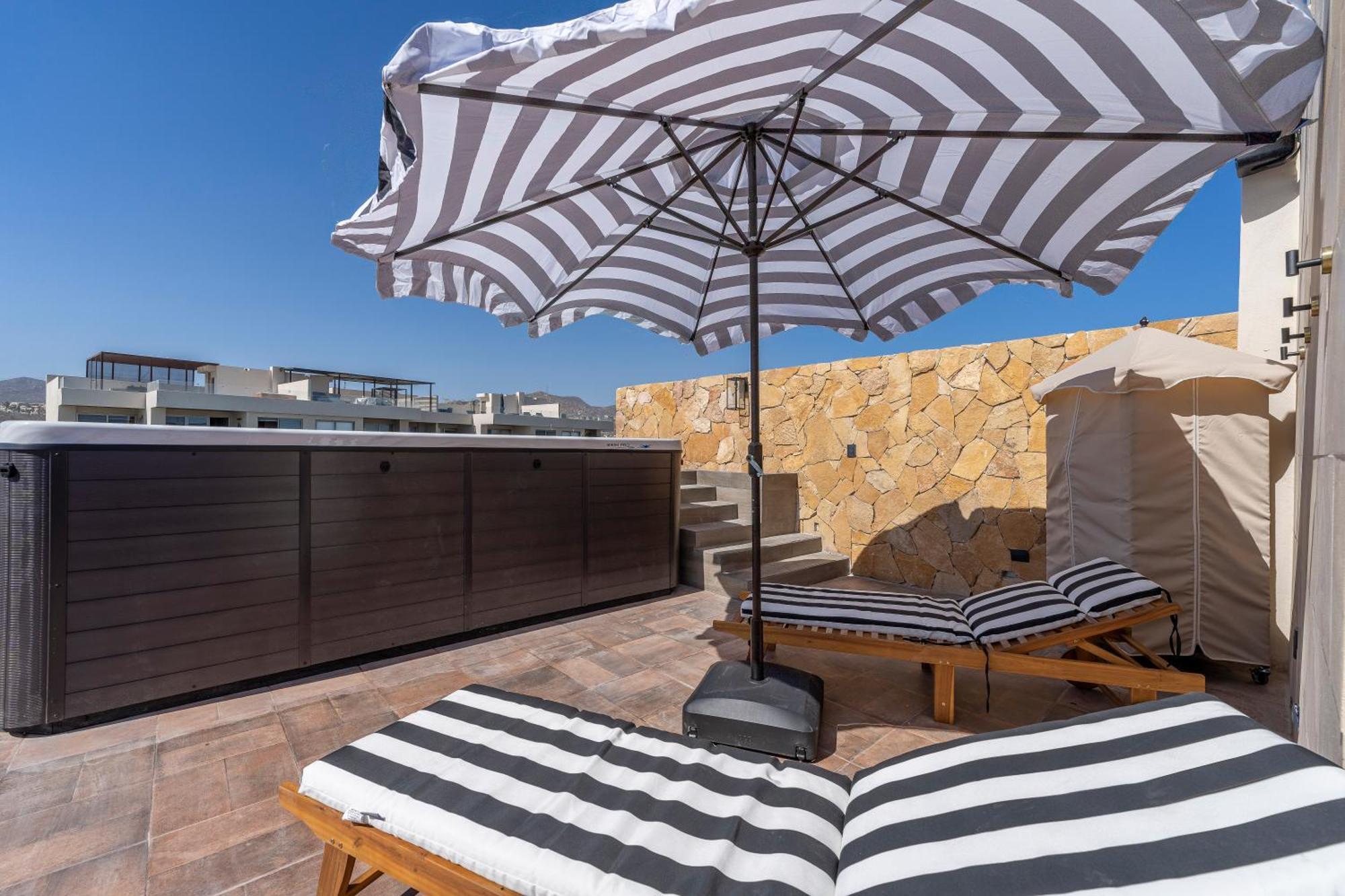 Apartment Brand New Luxury Ph With Private Pool And Views *