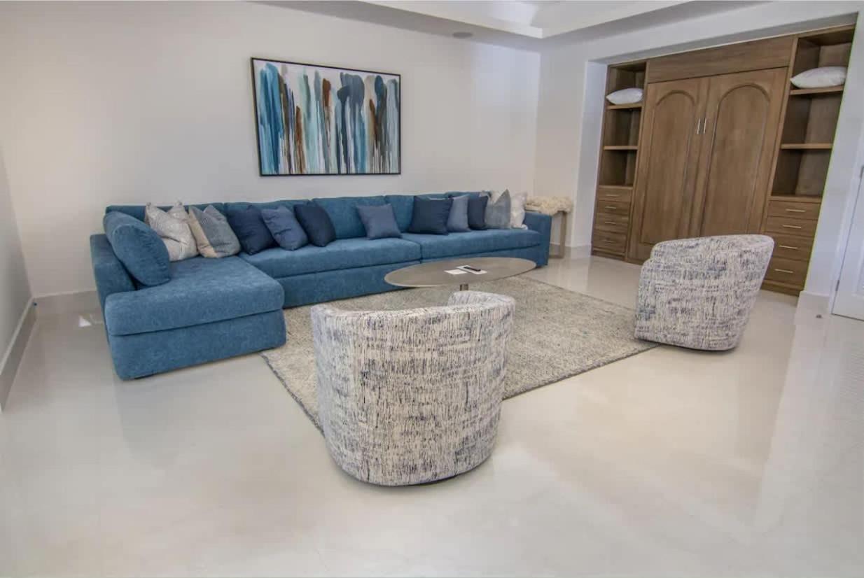 5 Bedroom Golf 42 Diamante