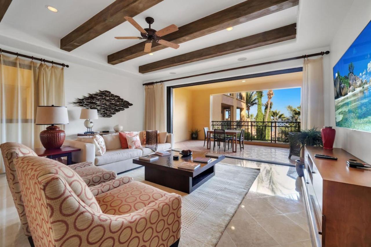 2 Bd 5-star Beachfront Paradise Cabo San Lucas