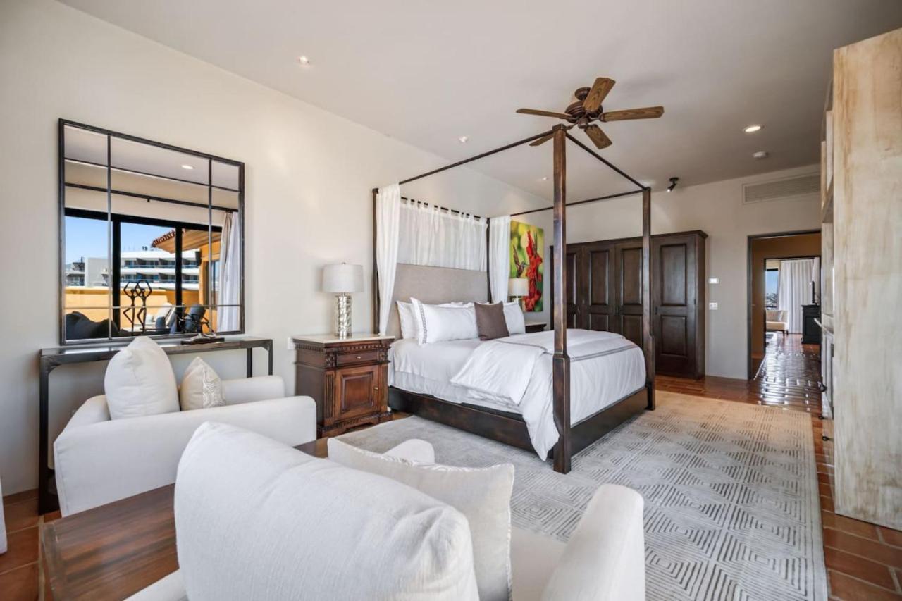4bd 2-level Penthouse 5-star Beachfront Paradise. Cabo San Lucas