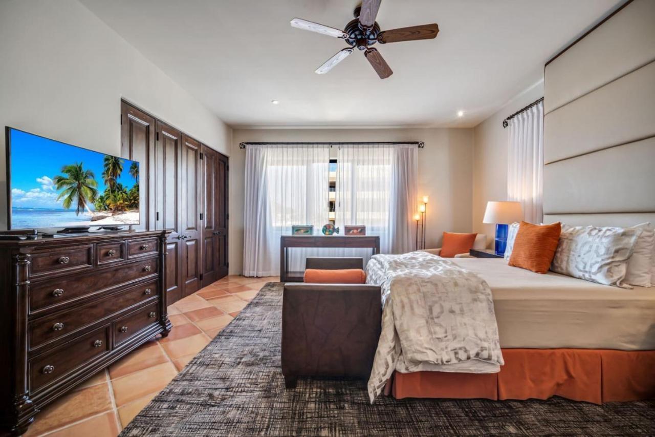 4bd 2-level Penthouse 5-star Beachfront Paradise. Cabo San Lucas